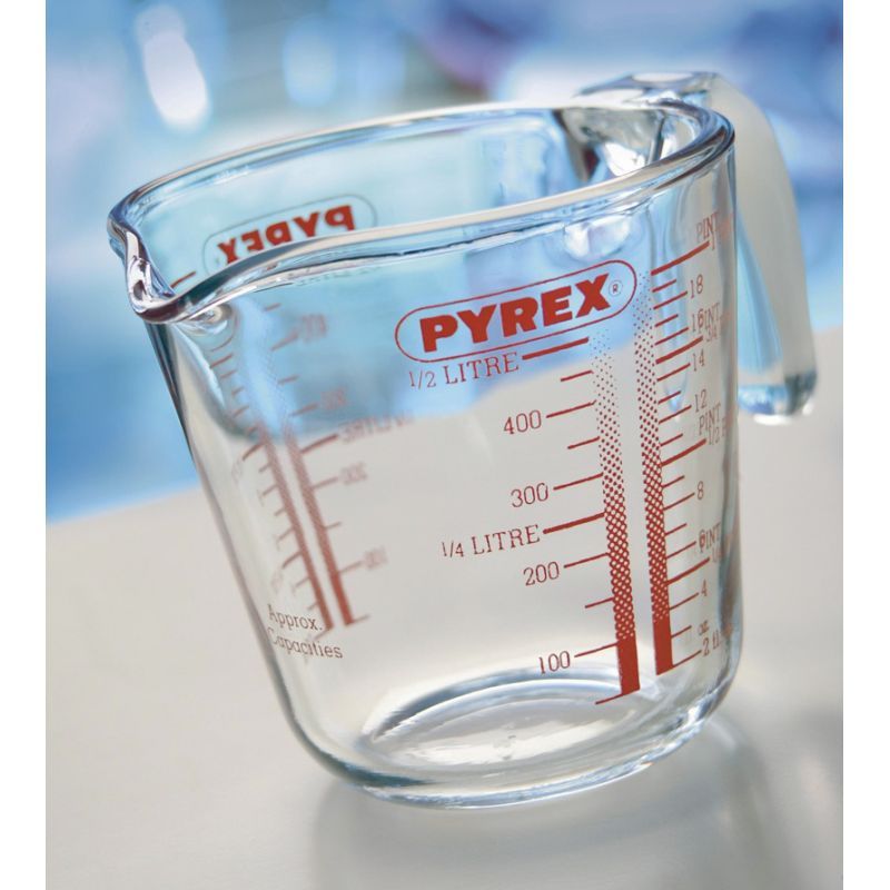 Measuring Jug 1 Pint Pyrex