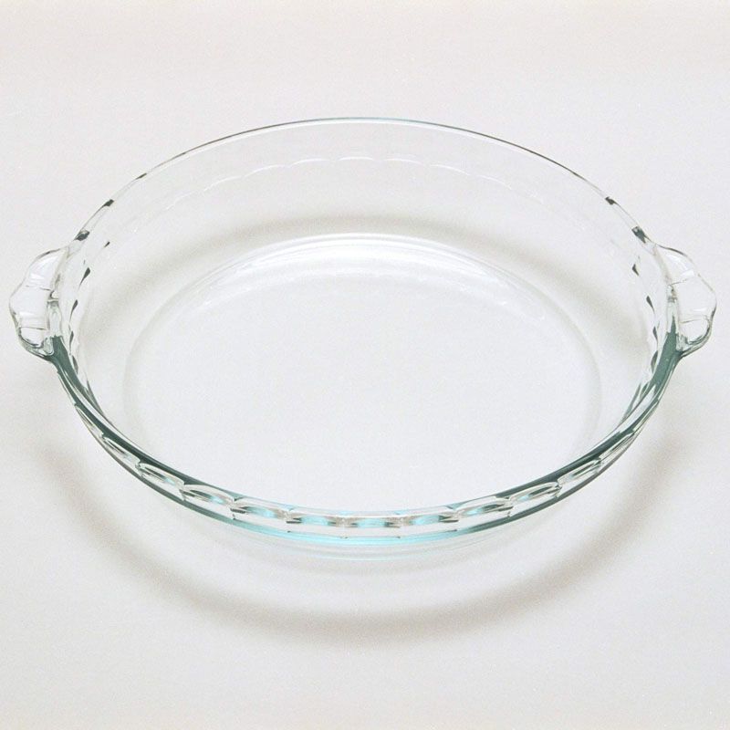 Pyrex Fluted Cake Dish with handles 1.1ltr