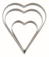 See more information about the Plain Heart Cutter Set of 3