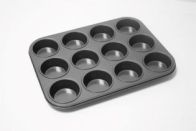 See more information about the 12 Cup Muffin Tin